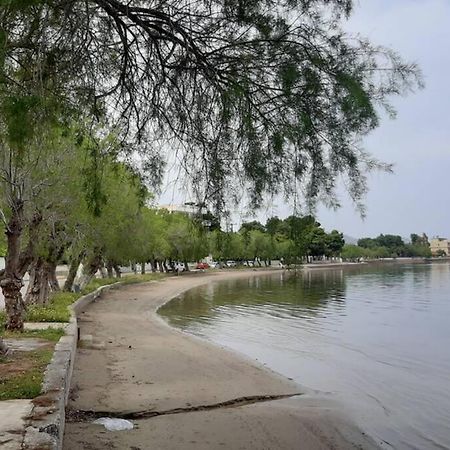 Πολυτελές Διαμέρισμα 2 Χαλκίδα-Παραλία Αυλίδος Paralia Avlidhos Bagian luar foto
