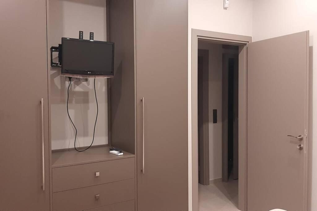Πολυτελές Διαμέρισμα 2 Χαλκίδα-Παραλία Αυλίδος Paralia Avlidhos Bagian luar foto